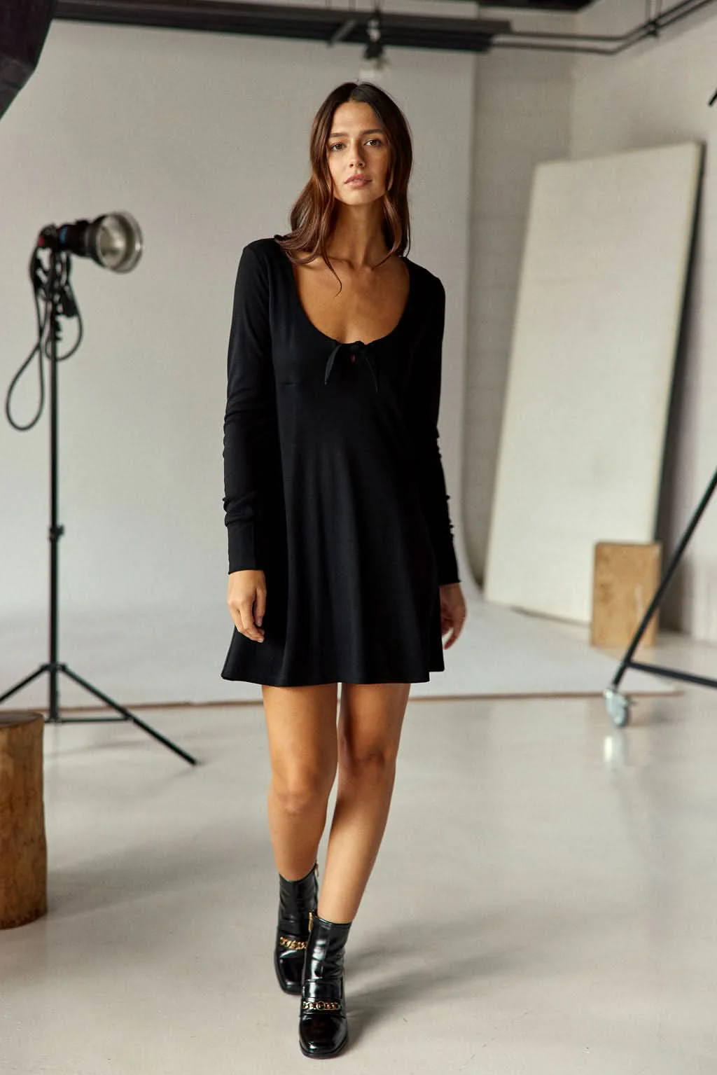 ARIANA - Image 7