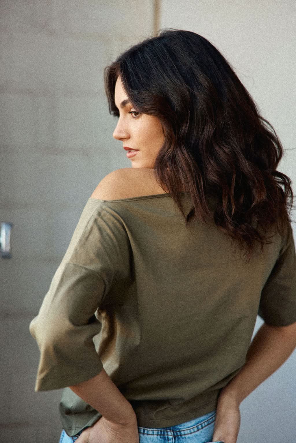 CLÉO - Image 3