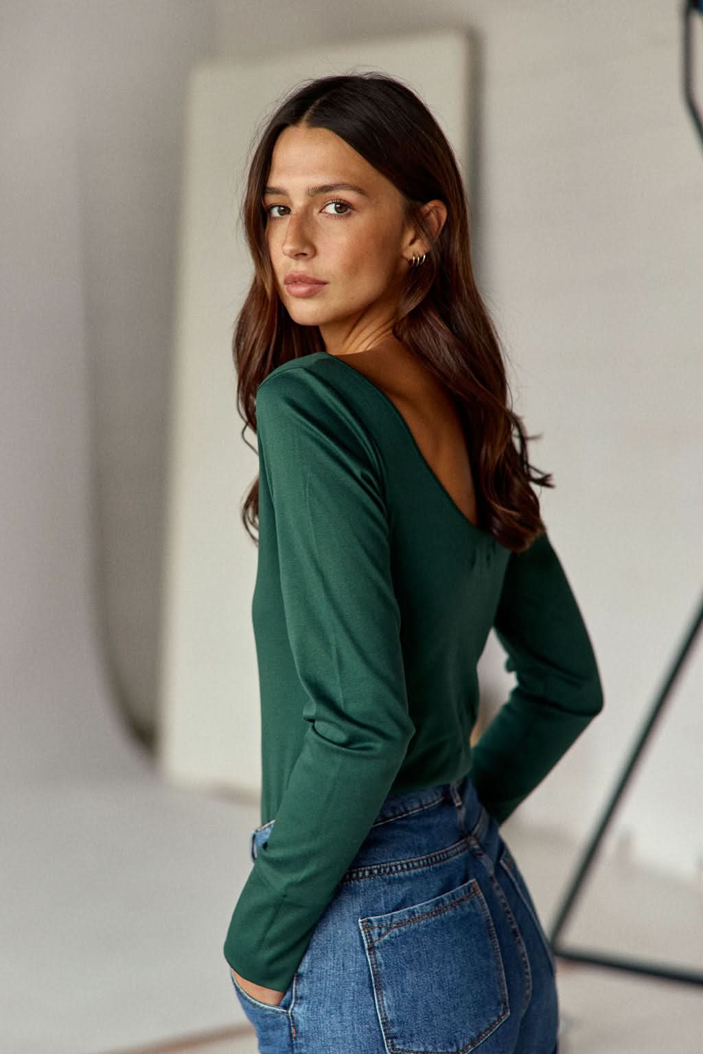 SHANIA - Image 7